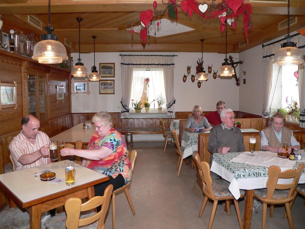 Gasthof - Pension Zur Post Achslach Værelse billede